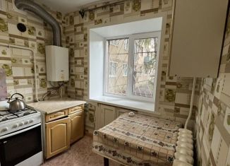 Сдам в аренду 1-ком. квартиру, 28 м2, Республика Башкортостан, Девонская улица, 6А