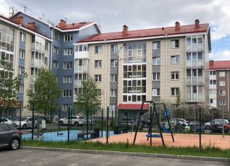 Продам двухкомнатную квартиру, 47.3 м2, посёлок Шушары, Колпинское шоссе, 10к5