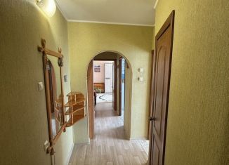 Продается 3-ком. квартира, 54.2 м2, Сарапул, улица Азина, 144