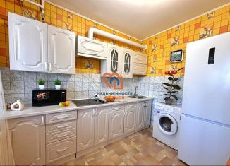 Продам трехкомнатную квартиру, 69.1 м2, Судак, Партизанская улица, 17