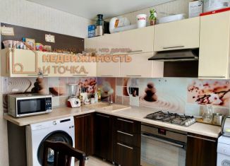 Продается двухкомнатная квартира, 59 м2, Нефтекамск, улица Энергетиков, 11Б