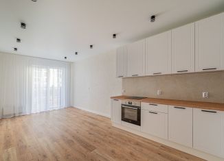 Сдам четырехкомнатную квартиру, 86.5 м2, Екатеринбург, улица Академика Ландау, 9