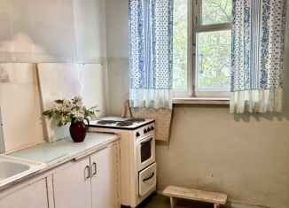 Продам 2-комнатную квартиру, 44 м2, Челябинск, улица Захаренко, 2, Курчатовский район