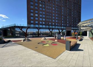 Продаю 1-комнатную квартиру, 42.4 м2, Тюмень, улица Николая Машарова, 10, ЖК Машаров