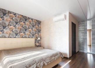 Продается 4-комнатная квартира, 134.3 м2, Новосибирск, микрорайон Горский, 53, метро Площадь Маркса
