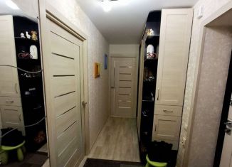 Продам 2-ком. квартиру, 47.6 м2, Дзержинск, улица Будённого, 21А