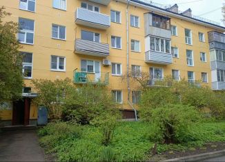 Продаю однокомнатную квартиру, 30.7 м2, Гатчина, улица Лейтенанта Шмидта, 10