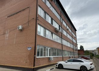 Продается однокомнатная квартира, 38.5 м2, посёлок городского типа Энем, улица Иркутско-Пинской Дивизии, 3/6