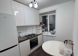 Продам 1-ком. квартиру, 32 м2, Екатеринбург, Черноморский переулок, 4, метро Проспект Космонавтов