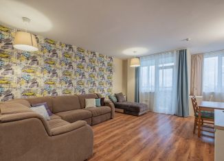 Продажа 3-ком. квартиры, 81.3 м2, Екатеринбург, улица Блюхера, 16Б, метро Уральская