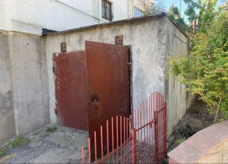 Продам гараж, 20 м2, Алушта, Юбилейная улица