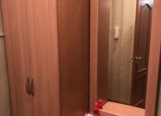 Продаю 1-ком. квартиру, 31.5 м2, Мурманск, улица Адмирала Флота Лобова, 31к1
