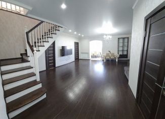 Продажа 4-ком. квартиры, 180 м2, Ростов-на-Дону, проспект Ленина, 245/2, ЖК Ленинские Горки