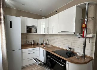 Сдам в аренду 3-ком. квартиру, 58 м2, Амурская область, улица Ленина, 63