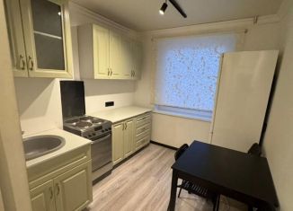 Продаю 1-комнатную квартиру, 30 м2, Мурманск, Зелёная улица, Первомайский округ