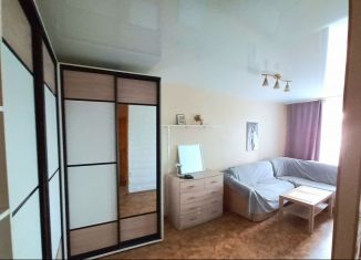 Продается двухкомнатная квартира, 46 м2, Дзержинск, проспект Ленина, 4