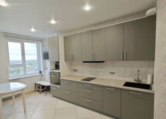 Продаю 1-ком. квартиру, 40 м2, деревня Сапроново, Калиновая улица, 3, ЖК Первый Квартал