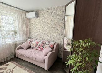 Продажа 1-ком. квартиры, 32.9 м2, Тюмень, улица Мельникайте, 67, Ленинский округ