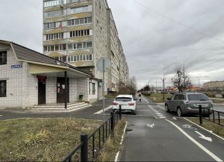 Сдам в аренду помещение свободного назначения, 157.6 м2, Йошкар-Ола, улица Кирова, 9А, микрорайон Юбилейный