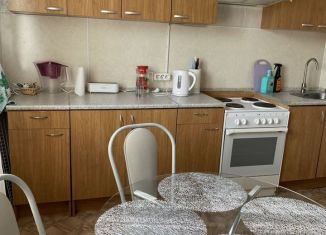 Сдается в аренду однокомнатная квартира, 37 м2, Москва, Братиславская улица, 27к1, район Марьино