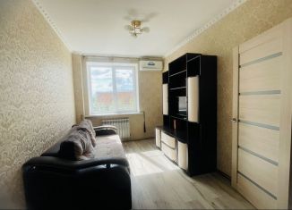 Сдаю в аренду 1-ком. квартиру, 36 м2, Аксай, улица Маяковского, 11к2