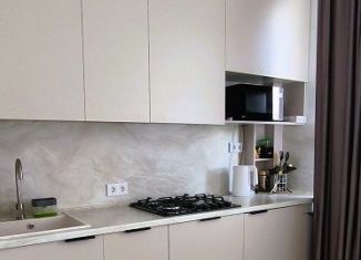 Продаю 1-комнатную квартиру, 34.8 м2, Чебоксары, улица Космонавта Андрияна Григорьевича Николаева, 2, Ленинский район