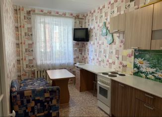 Сдам 1-комнатную квартиру, 38 м2, Пермь, улица Веры Засулич, 54, ЖК Самоцветы