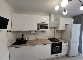 Сдам в аренду 1-ком. квартиру, 35 м2, Москва, улица Новая Дорога, 5, ЦАО