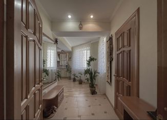 Продаю 2-комнатную квартиру, 122 м2, Анапа, улица Краснозелёных, 29/12