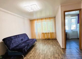 Продам 1-комнатную квартиру, 32.3 м2, Северск, улица Царевского, 7