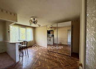 Продается 4-комнатная квартира, 49.1 м2, Санкт-Петербург, муниципальный округ Новоизмайловское, Ленинский проспект, 152к3