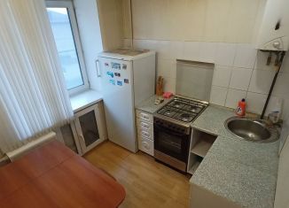 Сдается 2-комнатная квартира, 45 м2, Бежецк, улица М.И. Кузнецова, 8