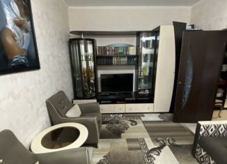 Продам 1-ком. квартиру, 46.2 м2, Горячий Ключ, улица Кириченко, 3Б