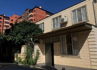 Сдаю дом, 200 м2, Дербент, улица Х. Тагиева, 33Я