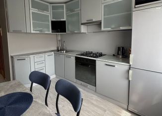 Сдам 4-комнатную квартиру, 68 м2, Санкт-Петербург, Московское шоссе, 6, метро Звёздная