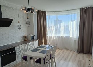 Продам 2-ком. квартиру, 79.3 м2, Екатеринбург, Ленинский район, улица Степана Разина, 2