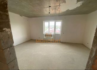 2-комнатная квартира на продажу, 86 м2, Горячий Ключ, улица Тараника, 15