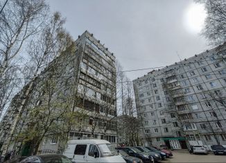 Продается 1-комнатная квартира, 33.7 м2, Сыктывкар, улица Малышева, 7