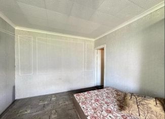 Продаю 4-ком. квартиру, 60.5 м2, Оренбургская область, Волгоградская улица, 32