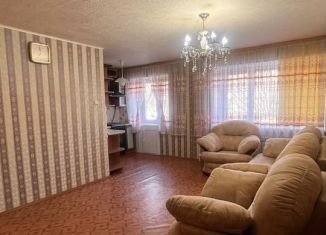 Продажа 3-ком. квартиры, 55.2 м2, Екатеринбург, Академическая улица, 19Б, метро Уральская