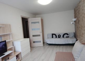 Аренда 1-ком. квартиры, 40 м2, Новороссийск, улица Героев Десантников, 19