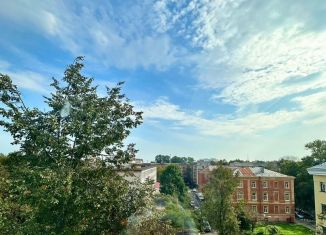 Продажа двухкомнатной квартиры, 68.9 м2, Кронштадт, улица Аммермана, 46