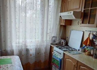 Продажа 3-ком. квартиры, 64 м2, Арзамас, улица Мира, 3