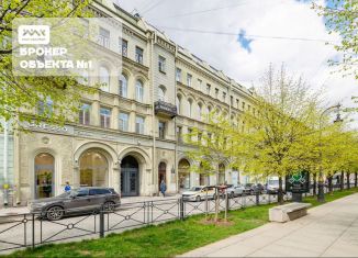 Продаю 3-комнатную квартиру, 90.9 м2, Санкт-Петербург, Большая Конюшенная улица, 13, Центральный район