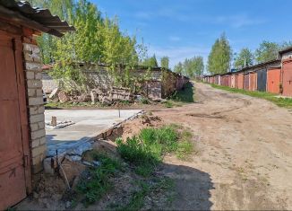 Продаю гараж, 20 м2, Киров, улица Щорса