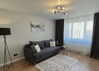 Продаю трехкомнатную квартиру, 87 м2, Тюмень, улица Павла Шарова, 27, ЖК Пятый квартал