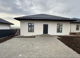 Продаю дом, 110 м2, село Урожайное, Южная улица, 11