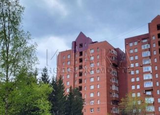 Продам трехкомнатную квартиру, 96.5 м2, Санкт-Петербург, Северный проспект, 4к1, метро Проспект Просвещения