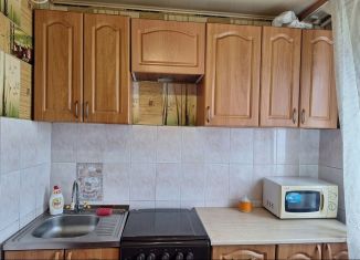 Сдам в аренду 2-комнатную квартиру, 45 м2, Челябинск, Краснознамённая улица, 25