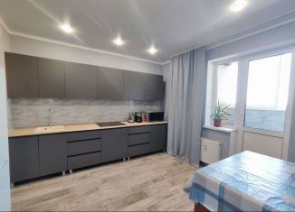 Продам 2-ком. квартиру, 57.6 м2, Оренбург, улица Берёзка, 17, Дзержинский район